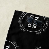 ロゴと編集可能文字 |繰り返しパターン ビーチタオル (インサイチュ)