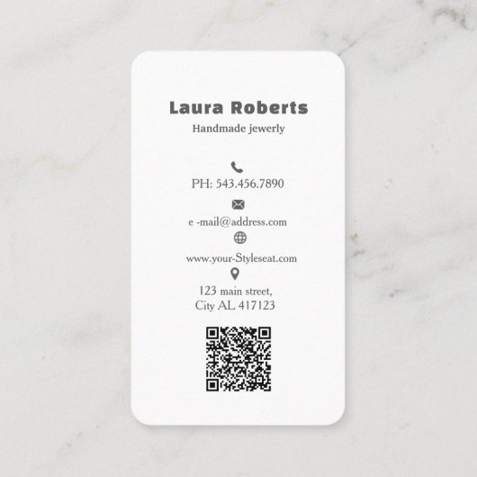 ロゴとQRコードのイヤリングディスプレイの追加 名刺 (裏面)