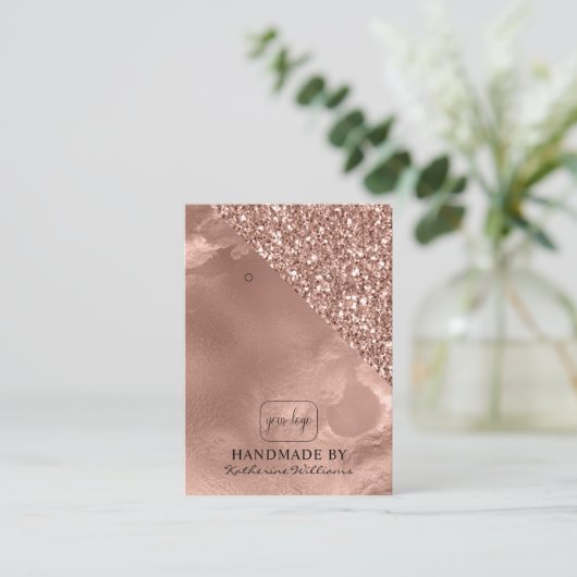 ロゴのイヤリング表示を追加 |バラ金ゴールドとグリッター 名刺 (スタンド正面)