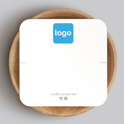 ロゴのネックレススクエアディスプレイホルダーの追加