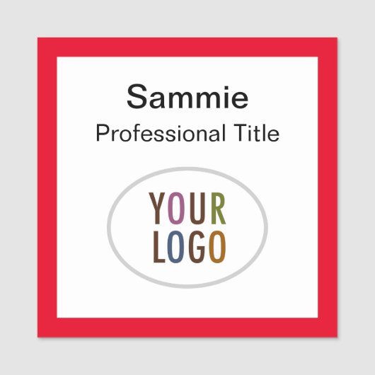 ロゴの付いた赤い正方形の名前バッジ（磁気またはピン） 名札 (正面)