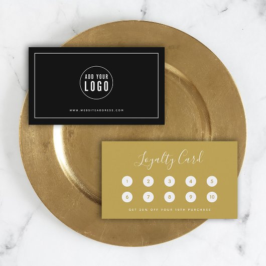 ロゴの白の編集可能縁ど色を追加する ロイヤリティカード