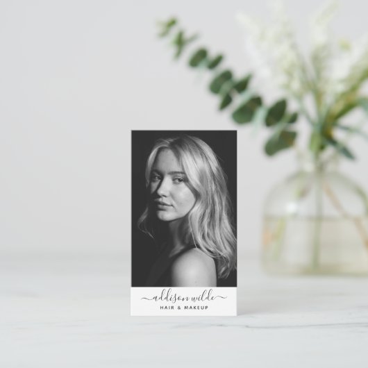 ロゴの縦型モダン写ミニマル真を追加 名刺 (スタンド正面)