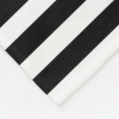 ロゴの追加カスタムBusiness Chic Blackストライプ製品 フリースブランケット (角)