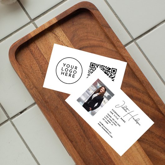 ロゴの追加フォトQRホワイトシンプルプロフェッショナル 名刺