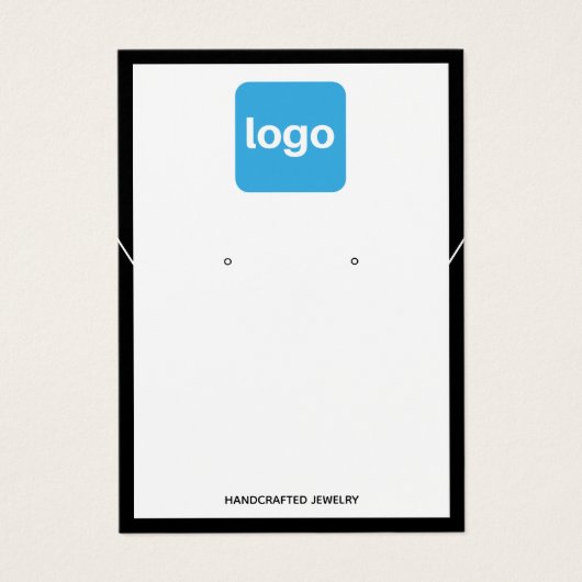 ロゴの追加ホワイトイヤリングとネックレスディスプレイ (正面)