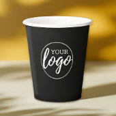ロゴの追加 – ミニマルデザインの黒い背景 紙コップ