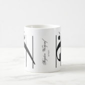 ロゴのBogdon Vasquafの署名のマグ コーヒーマグカップ (中央)