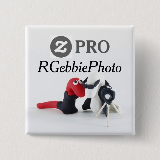 ロゴのRGebbiePhoto ZProのバッジ 缶バッジ (正面)