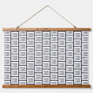ロゴまたはイメージの繰り返しパターン 吊り下げ型タペストリー