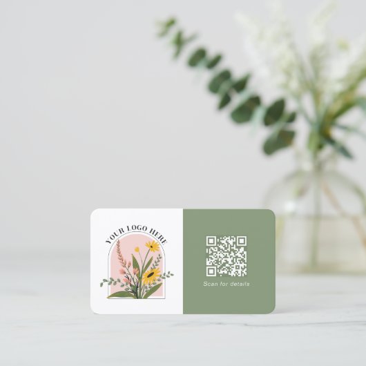 ロゴを追加するソーシャルメディアQRコード企業の緑 名刺 (スタンド正面)
