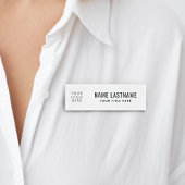 ロゴを追加するホワイトクリーン基本のタイシンプルトル 名札