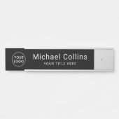 ロゴカスタムの黒い名前とタイトルテンプレート サインプレート (正面)