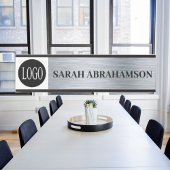 ロゴシルバー企業のビジネスオフィスドアの看板 サインプレート