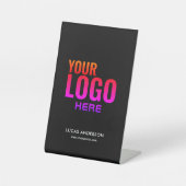 ロゴシンプルモダンプロフェッショナル台座標識 台座サイン (正面)