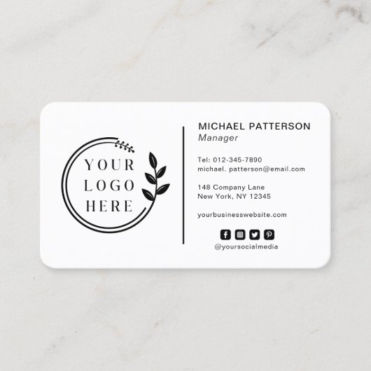 ロゴソーシャルメディアQRコードの追加企業の 名刺 (正面)