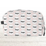 ロゴパターンプロモーションビジネス赤面ピンク ドップキット<br><div class="desc">このデザインに自分のロゴを追加する。ミニマリストとプロフェッショナル。従業員素晴らし、スタッフ、顧客および顧客のプロモーション製品の場合。見本市、旅行、または企業のイベントと景品にスポーツの最適。その他のバージョンについては、コレクションを参照。</div>