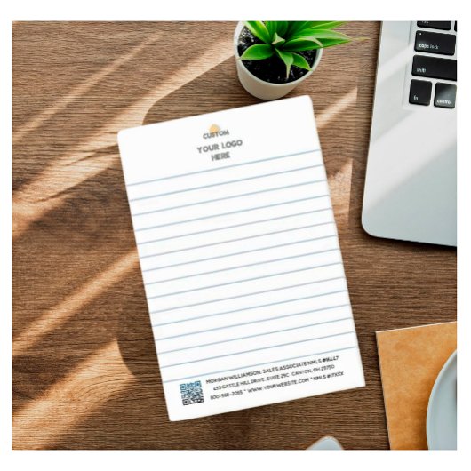 ロゴパーソナライズされたとQRコードが並ぶ ポストイット