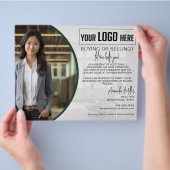 ロゴパーソナライズされた不動産仲介業者ブローカ実在ーEstate Agent チラシ (手)