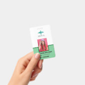 ロゴモダンテンプレート従業員の写真名ナースID バッジ (手持ち)