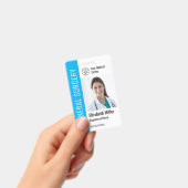 ロゴモダンテンプレート従業員の写真名ナースID バッジ (手持ち)