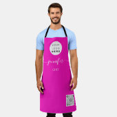 ロゴレストランベーカリーケータリングケーキピンク エプロン (着用した状態)