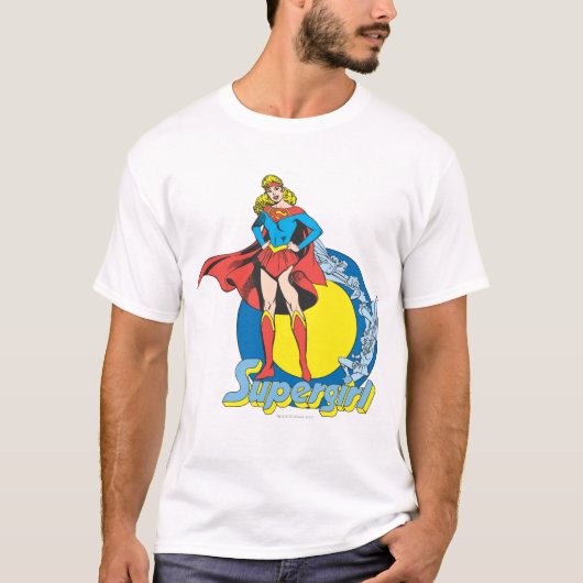 ロゴ付きスーパーガール Tシャツ (正面)