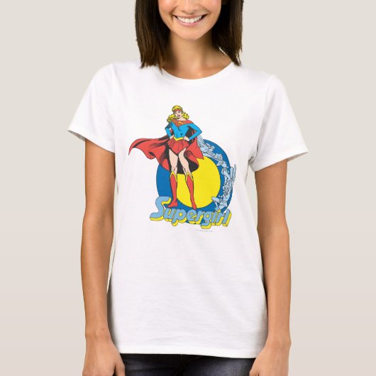 ロゴ付きスーパーガール Tシャツ (正面)