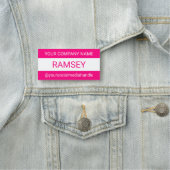 ロゴ付きピンまたはマグネット3インチなしのホットピンクの名前タグ 名札 (インサイチュ)