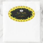 ロゴ付きブラックプロダクトラベルの黄色いローズフレーム 楕円形シール (バッグ)