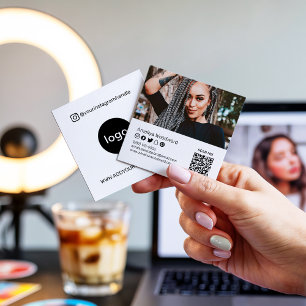 ロゴ写真のQRコードのソーシャルメデモダンィアの追加 スクエア名刺