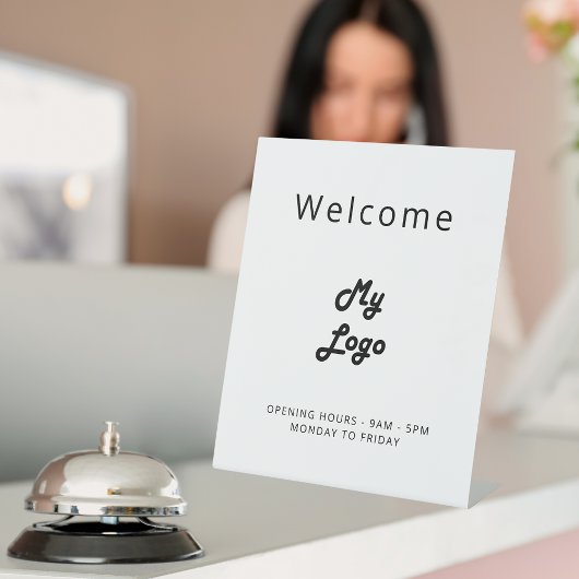 ロゴ白黒ウェルカムビジネス 台座サイン