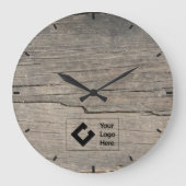 ロゴ素朴付き木目テクスチャ ラージ壁時計 (正面)