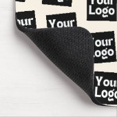 ロゴ/その他のアップロードされた画像 | ランダム配置 マウスパッド (コーナー)