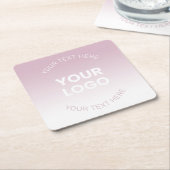 ロゴ |モダンほこりっぽいピンク&白グラデーション色 スクエアペーパーコースター (アングル)