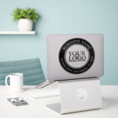 ロゴ、会社名、住所、白黒 シール (デスク上のノートパソコン)