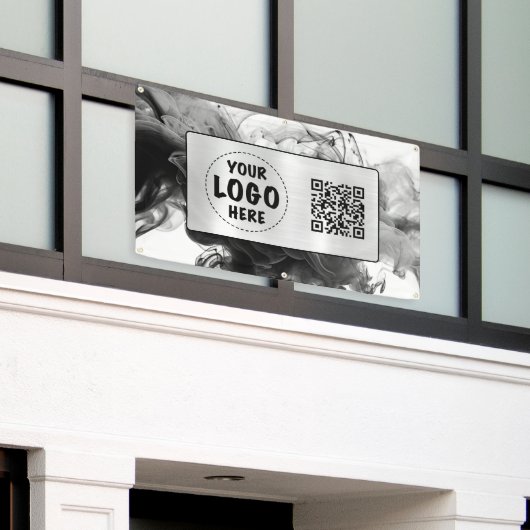 ロゴSmokey Gothic Monochrome 横断幕 (ビルの外側)