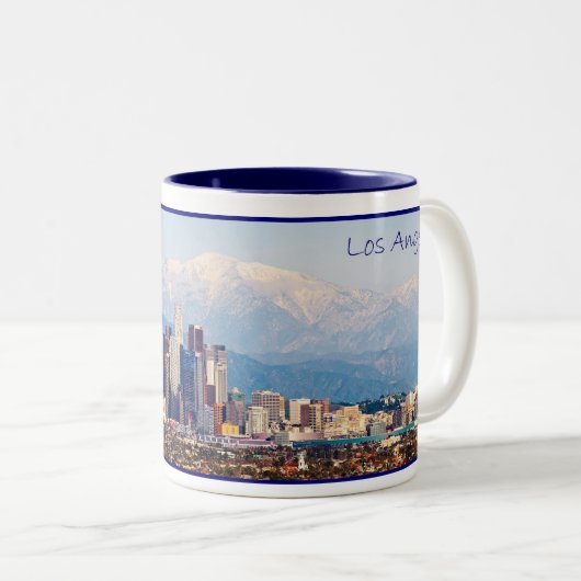 ロサンゼルスのパノラマのコーヒー・マグ ツートーンマグカップ (正面右)