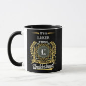 ロサンゼルス・レイカーズの人だから分かるでしょ マグカップ (左)