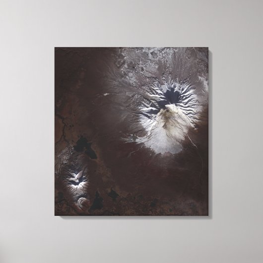 ロシアのシベローチ火山の灰の汚れA:マジで"1/2s sl キャンバスプリント (正面)