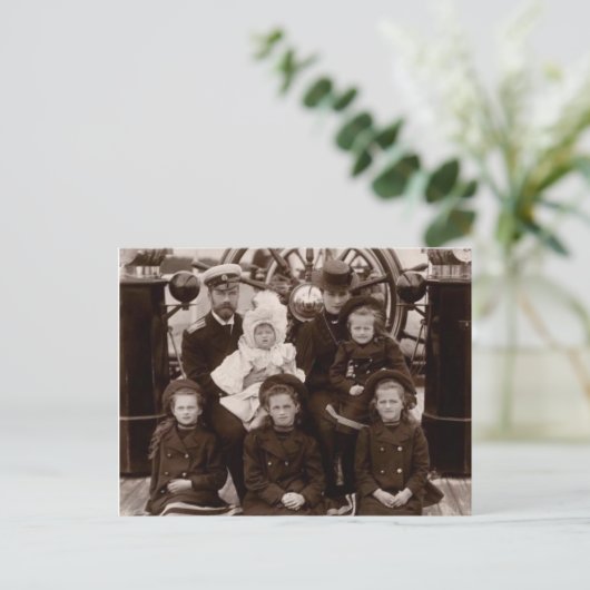 ロシアのツァルとツァリーナと子どもたちロマーノフ ポストカード (スタンド正面)