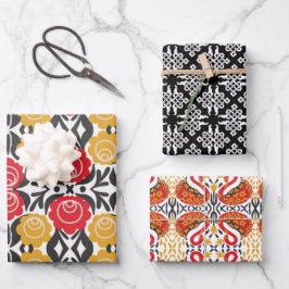 ロシアのフォーク黒い赤い花と鳥の幾何学的 ラッピングペーパーシート