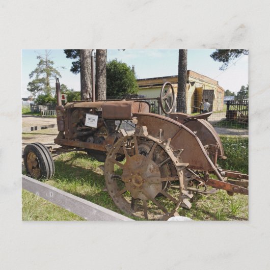 ロシアの古いトラクター ポストカード (正面)