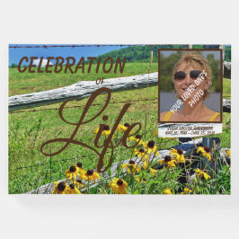 ロシアの山の野生の花のお祝いの生活 ゲストブック