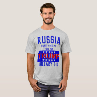 ロシアは私を切札ヒラリーのために投票させます Tシャツ
