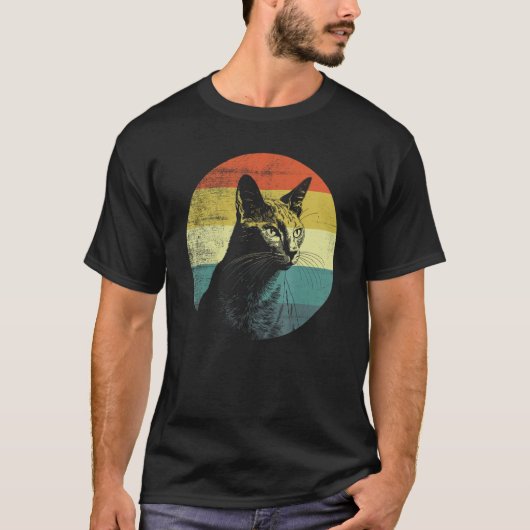 ロシアンブルーのレトロ猫デザイン Tシャツ (正面)