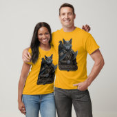 ロシアンブルーの貴族オーディンの猫 Tシャツ (ユニセックス)