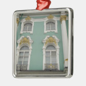 ロシア、サンクトペテルブルク、エルミタージュ（別名6） メタルオーナメント (左)