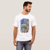 ロシア、サンクトペテルブルク、ネフスキー大通り、ザ Tシャツ (正面フル)