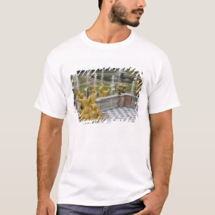 ロシア、サンクトペテルブルク、ペテルゴフ (a.k.a 2 tシャツ